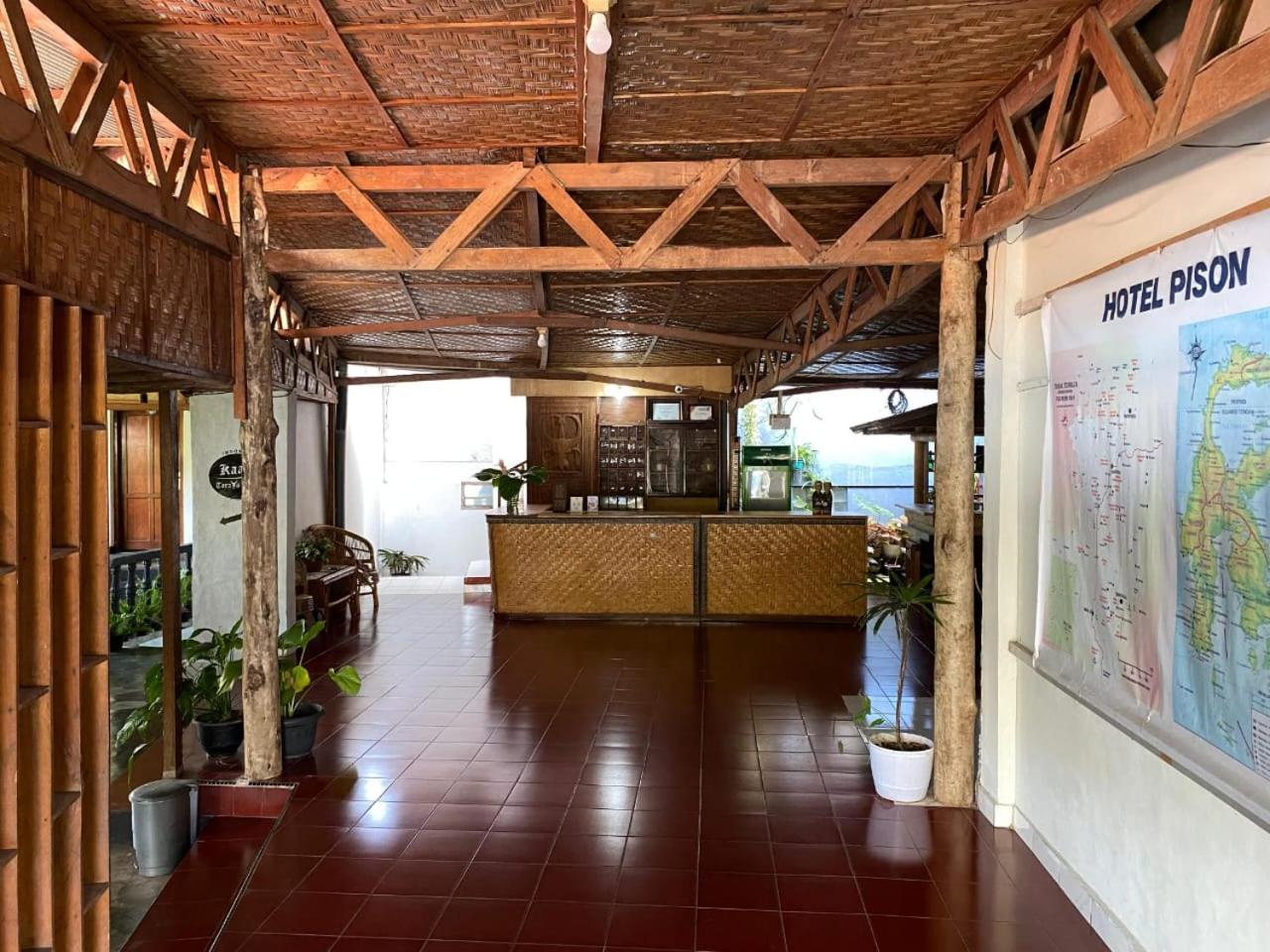 Hotel Pison Рантепао Екстериор снимка